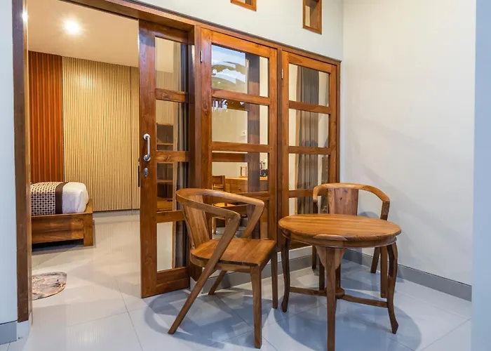 Khandra Kutuh Apartamento